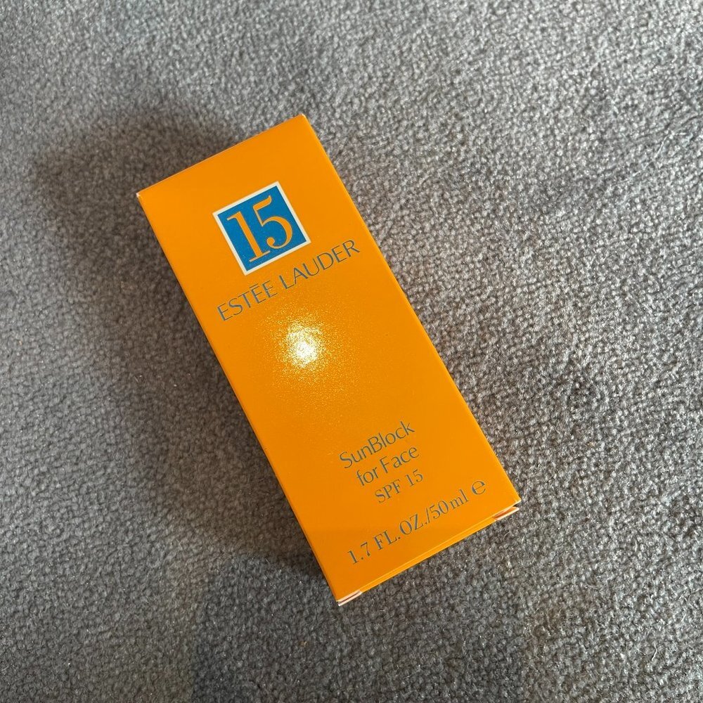 ESTEE LAUDER SUNBLOCK FOR FACE SPF 15
